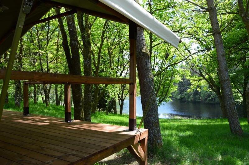 Domaine Des Etangs De Taysse Hotel Espagnac Ngoại thất bức ảnh